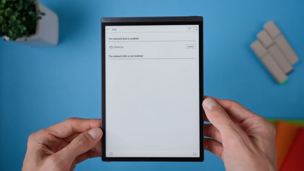 Currently (April 2025) the device allows for OneDrive integration only.