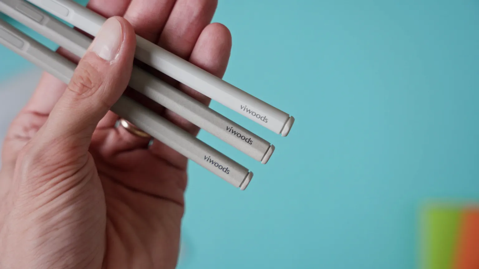 Eraser side of Viwoods stylus